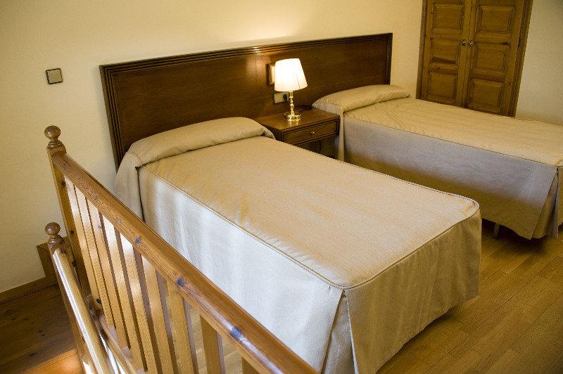 Hotel Santa Barbara De La Vall D'Ordino Ngoại thất bức ảnh
